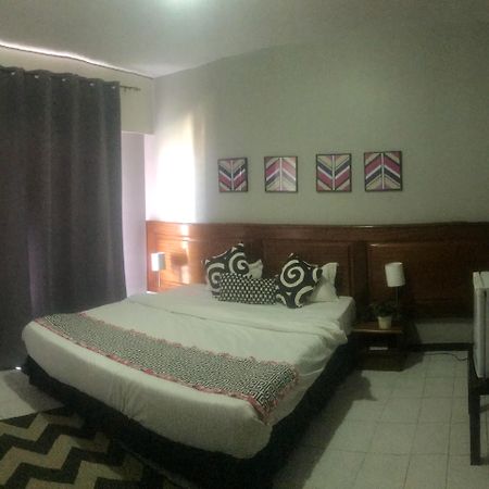 Hotel Baraka Dakar Buitenkant foto