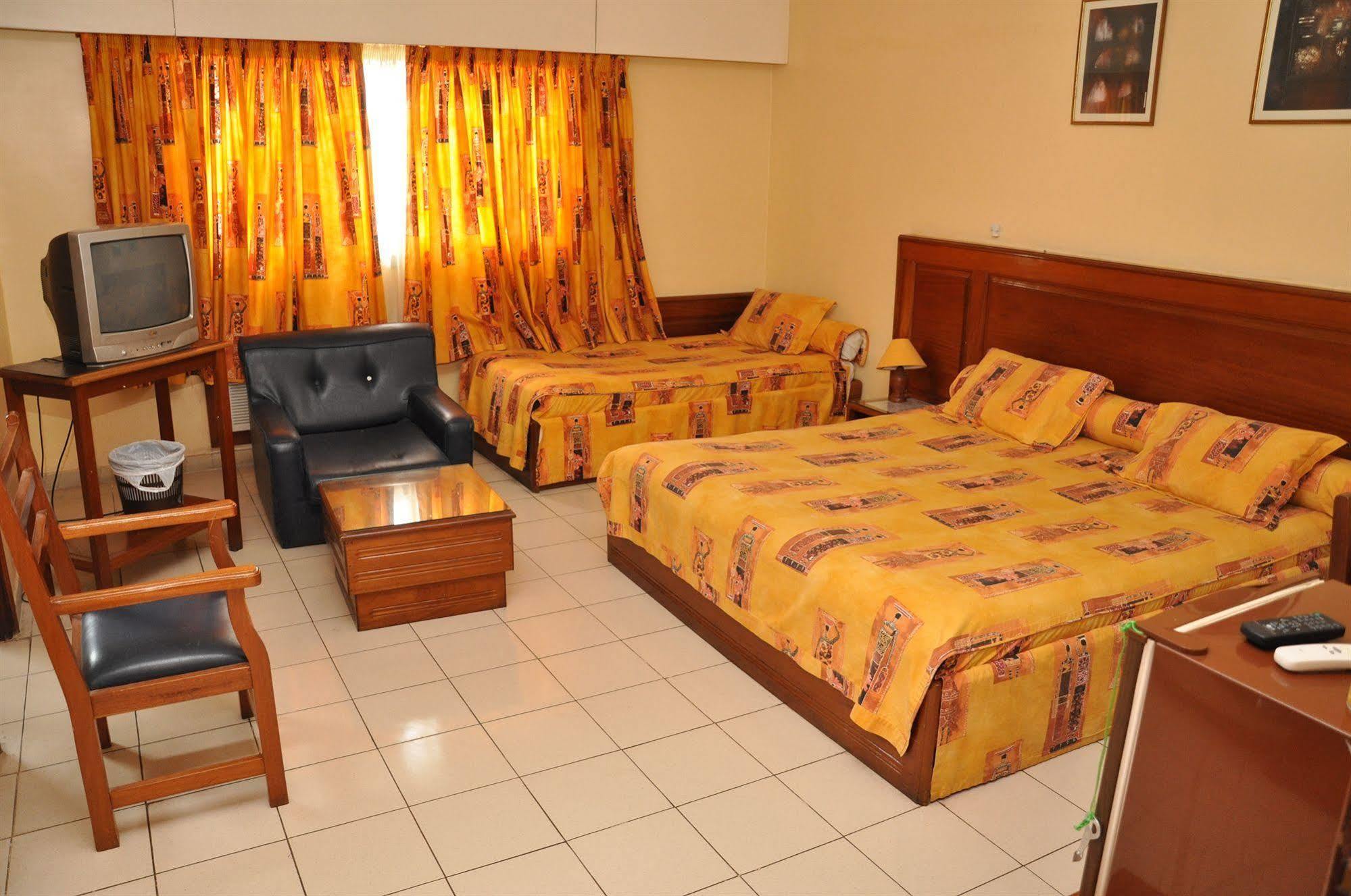 Hotel Baraka Dakar Buitenkant foto