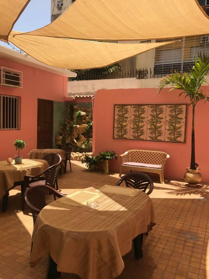 Hotel Baraka Dakar Buitenkant foto